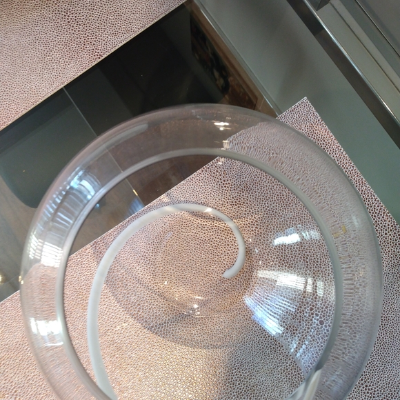 Fishbowl style vase - Picture 2 of 4